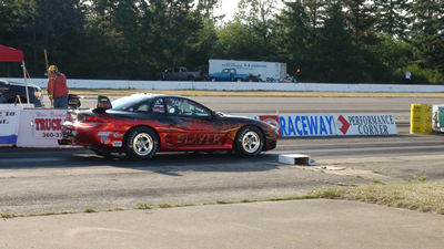 3000GT on the line at the dragstrip